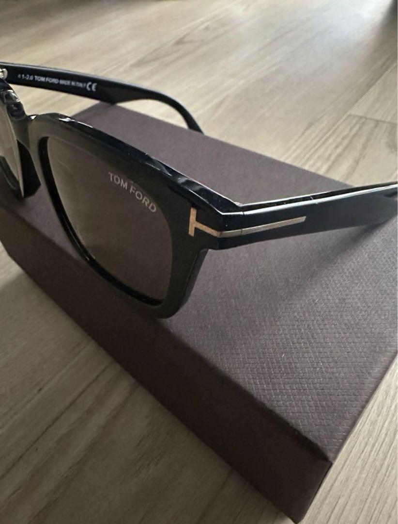 【TOM FORDサングラス】 TF817 01E