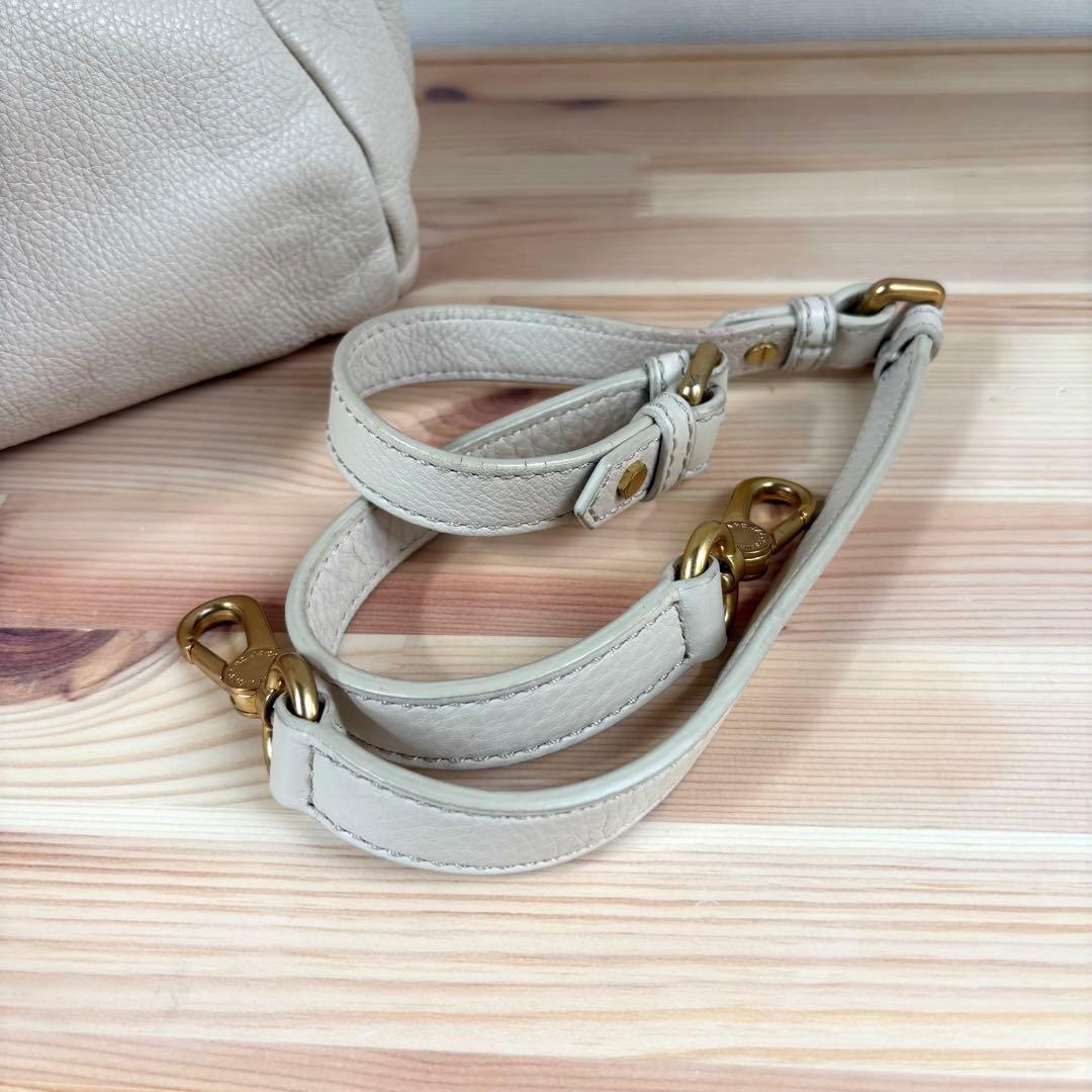 MARC by MARC JACOBS CLASSIC Q バッグ ホワイト 白 MARC by MARC JACOBS CLASSIC Q バッグ ホワイト 白