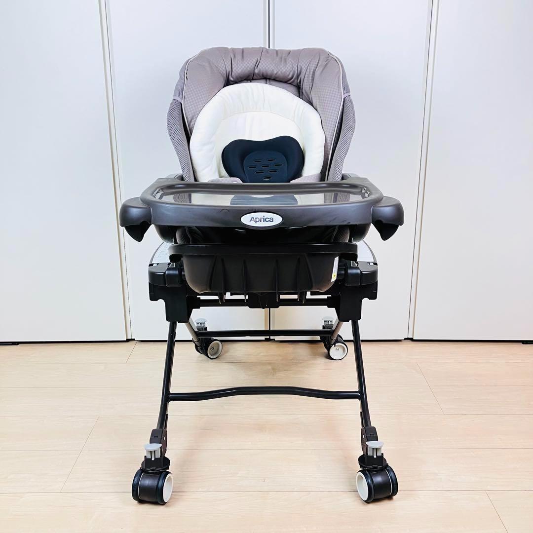 ☆美品☆　アップリカ　ハイローチェア　ユラリズムオート　ネオカンタービレ　BE