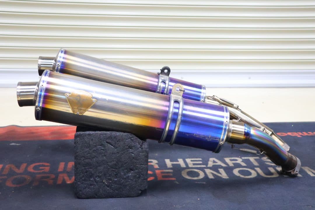 FJR1300 01-05 アールズギアワイバン　スリップオンマフラー　チタン