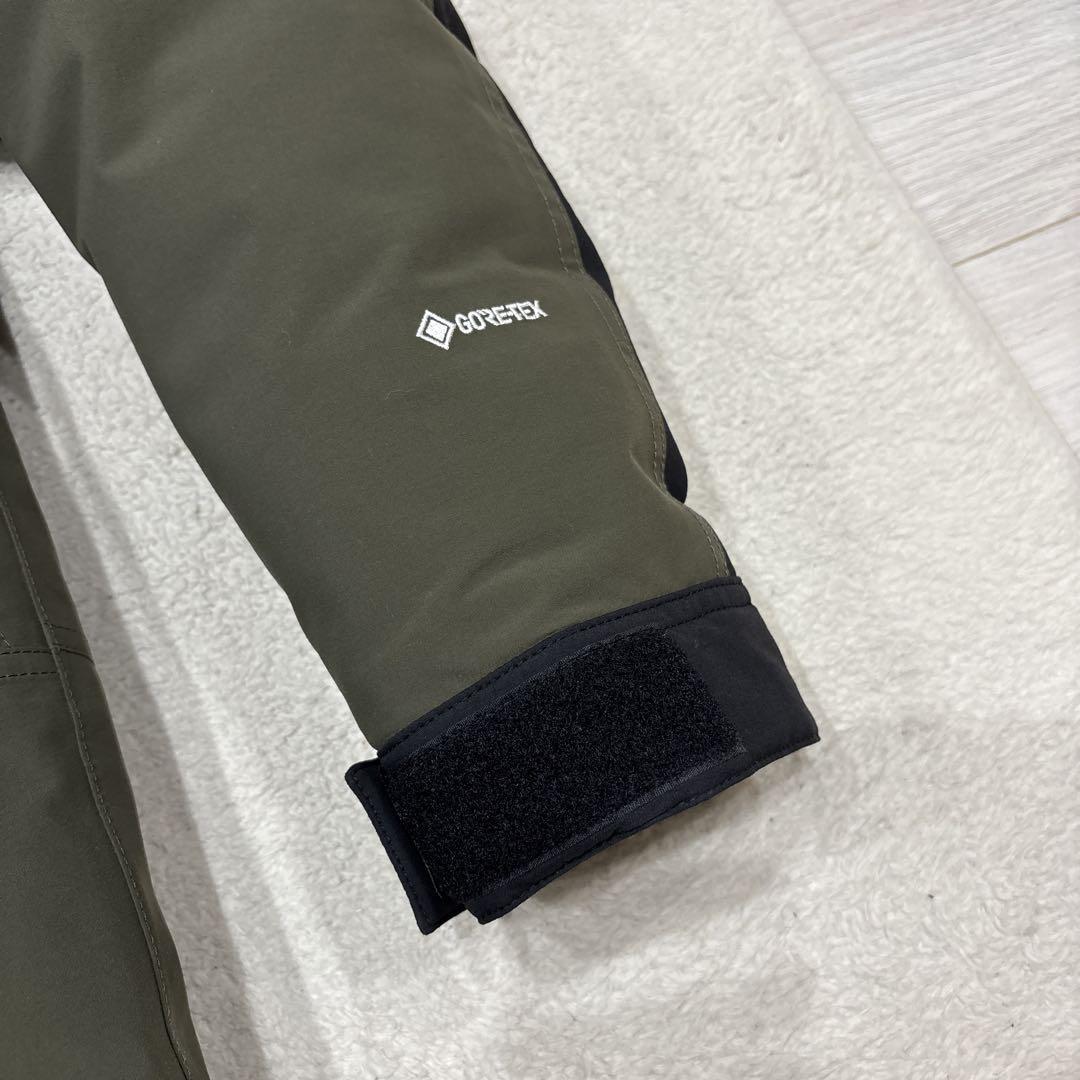 THE NORTH FACE マウンテンダウンジャケット　カーキ色　Lサイズ