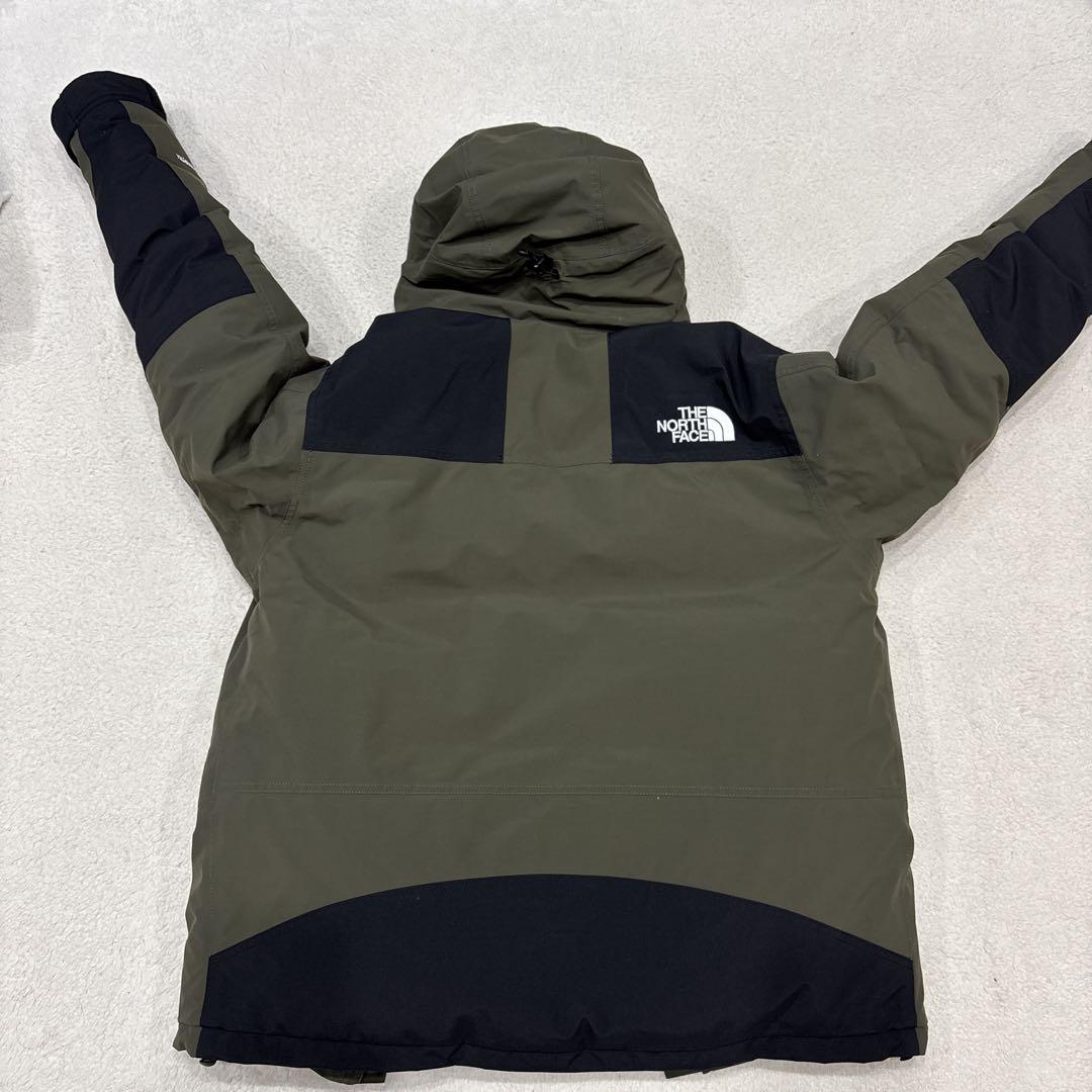 THE NORTH FACE マウンテンダウンジャケット　カーキ色　Lサイズ