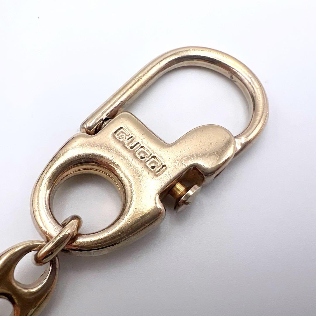 真贋済/美品✨グッチ　GG インターロッキング　キーホルダー　ゴールド 真贋済/美品✨グッチ GG インターロッキング キーホルダー ゴールド