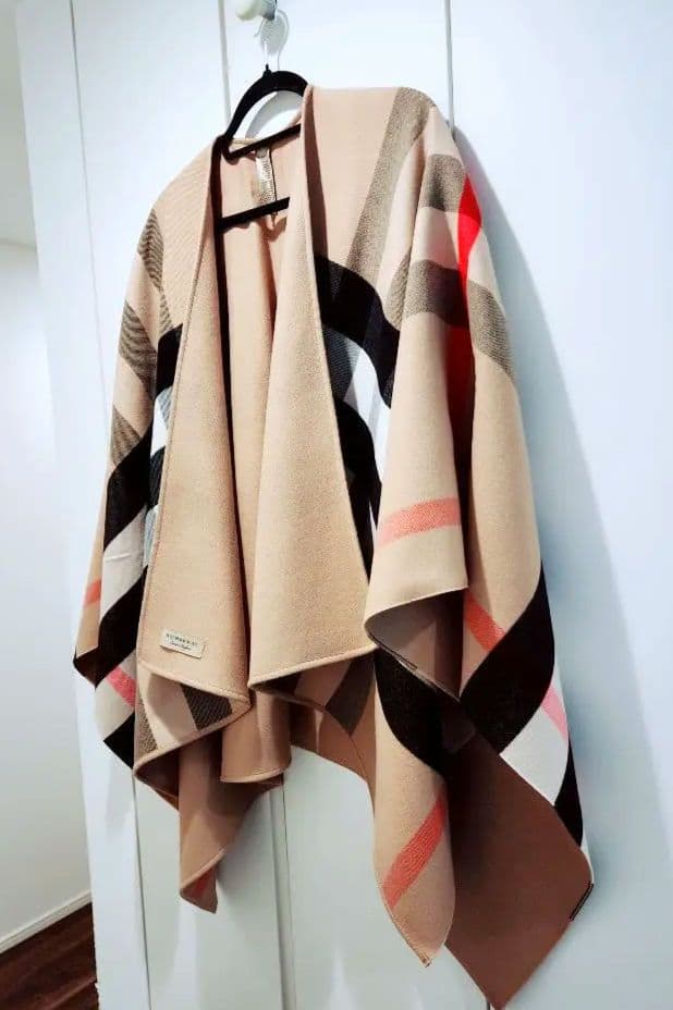 BURBERRY バーバリー ノバチェック リバーシブルケープ ポンチョ SIZE BURBERRY