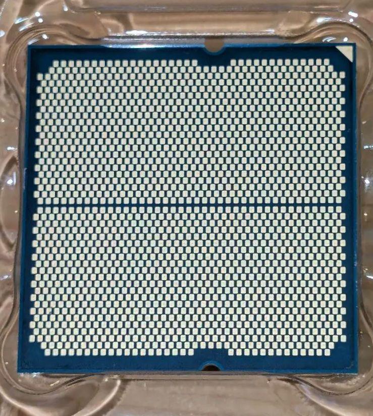 AMD Ryzen 7 8700G CPU　箱,リテールクーラー等全付