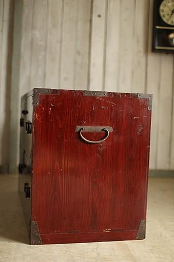 綺麗な丸金具前欅庄内箪笥　2段　刀箪笥　タンス　収納　古家具　古民家　時代家具 綺麗な丸金具前欅庄内箪笥2段刀箪笥タンス収納古家具古民家時代家具