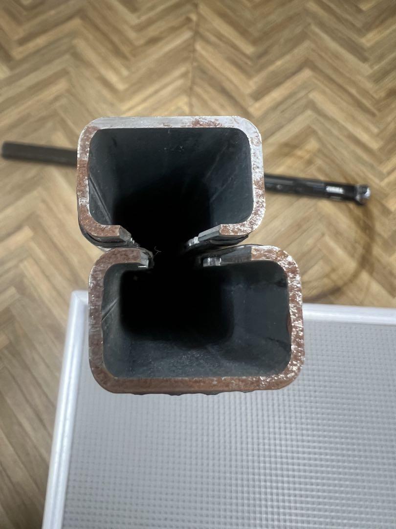 新品 未使用 THULE スーリー スクエアバー ロードバー 761 120cm