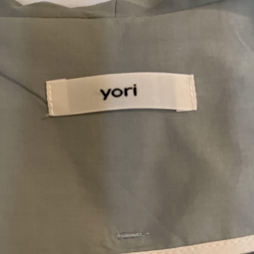 yori バッグギャザー撥水パーカー