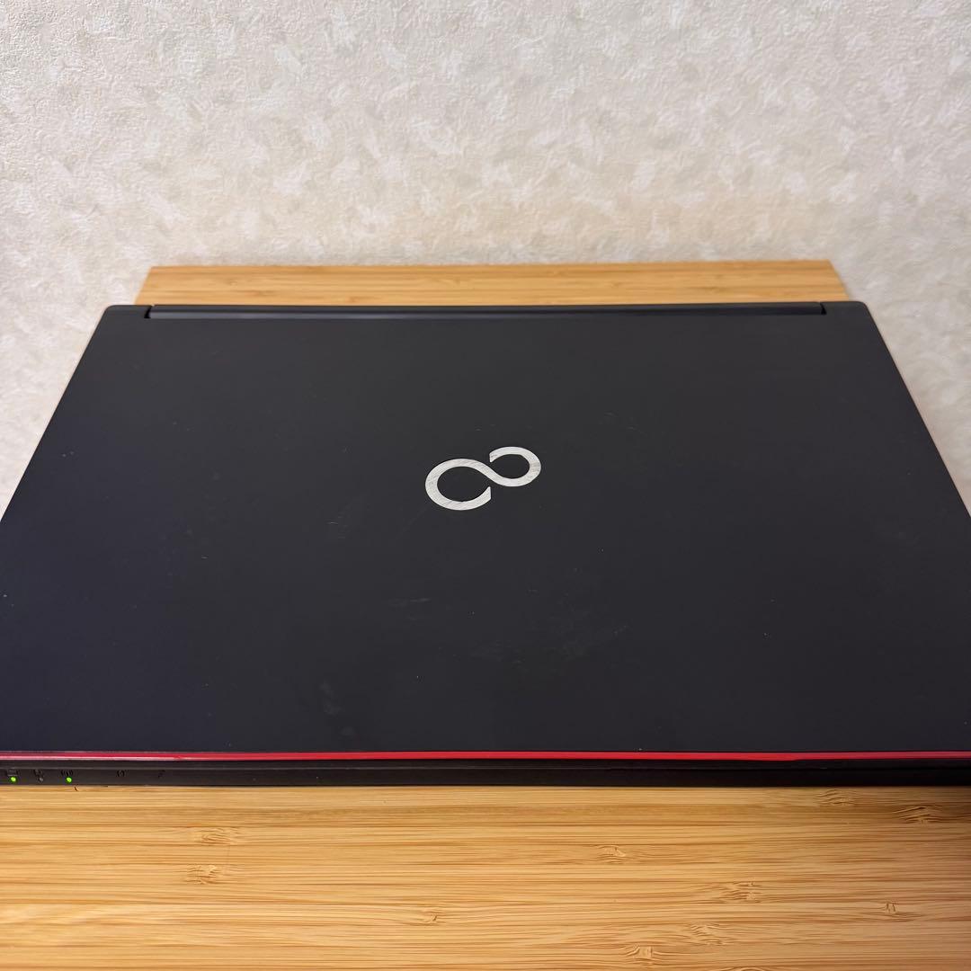 富士通ノートPC Windows 11Pro i5 6300U 16GB SSD