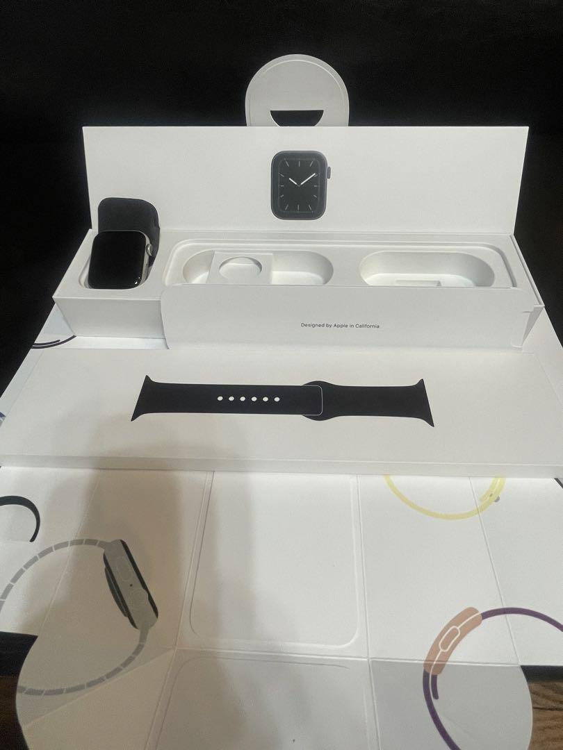 Apple Watch series5 44mm GPSモデル