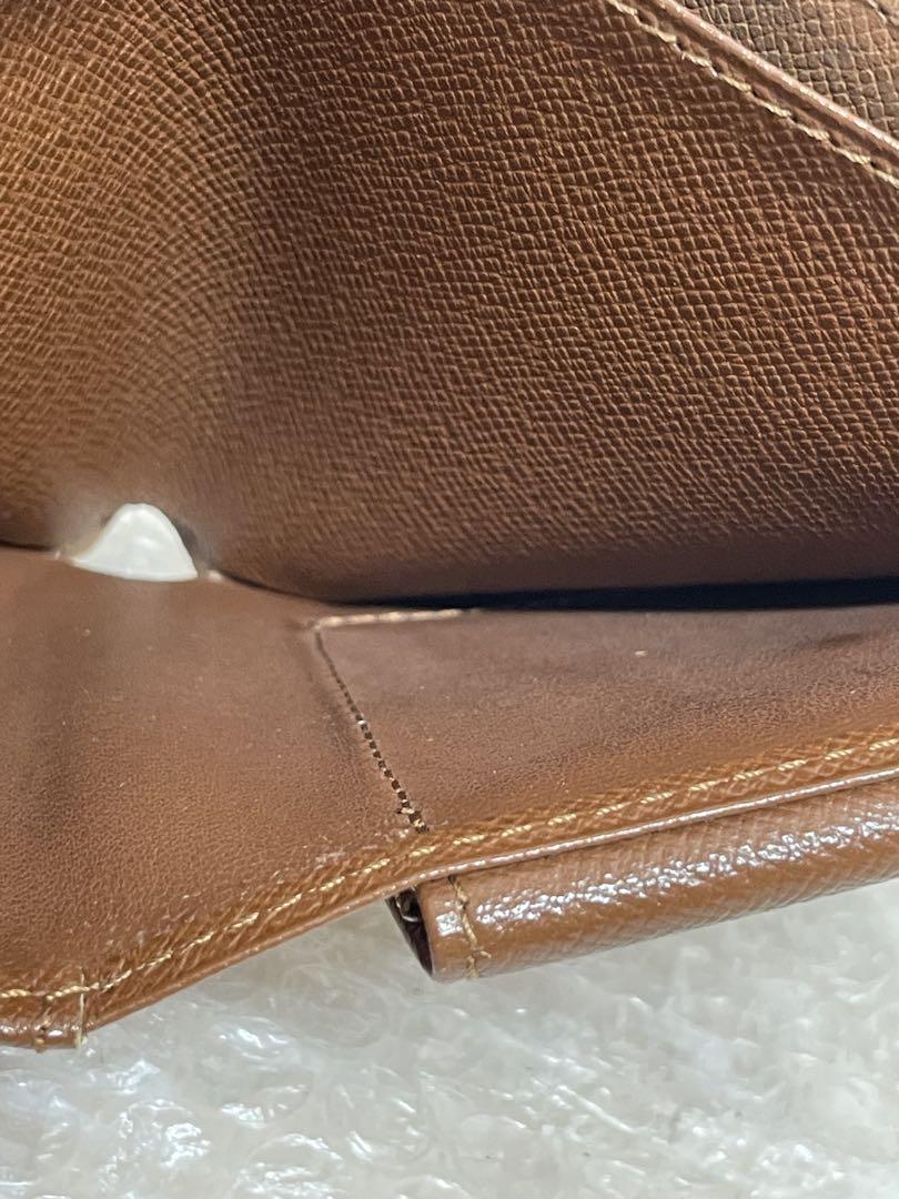 LOUIS VUITTON ルイヴィトン 二つ折り財布