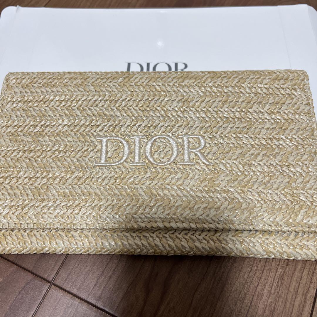 新品未使用　DIOR Trousse ポーチ　ベージュ