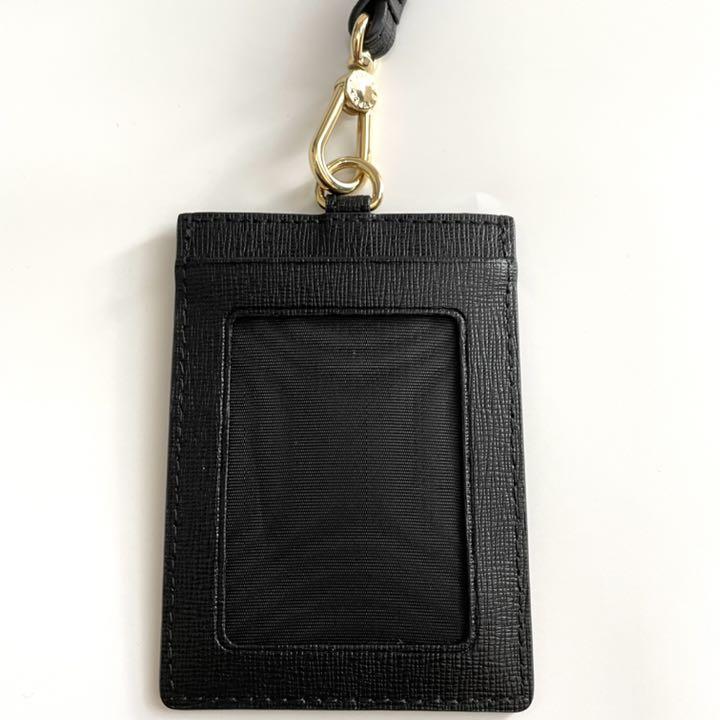 7820円 【メーカー再生品】 美品 フルラ FURLA カードホルダー バッジホルダー パスケース 黒 7820円 【メーカー再生品】 美品 フルラ FURLA カードホルダー バッジホルダー パスケース 黒