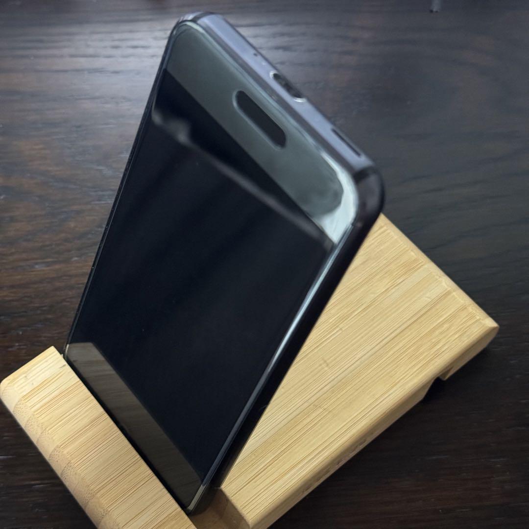 値下: シャープ AQUOS R compact SH-M06 ブラック