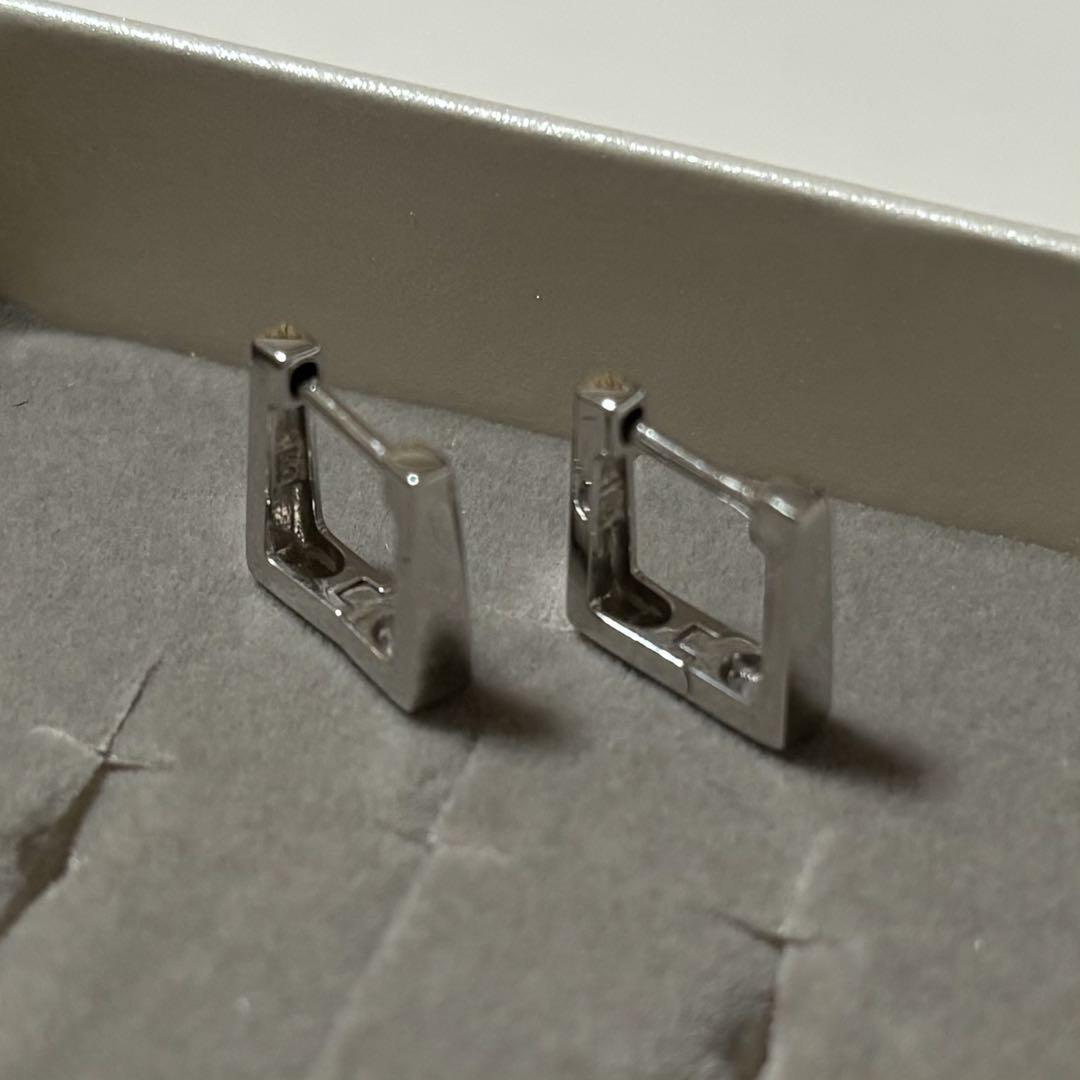 ジュエリーツツミ K10 ホワイトゴールド ピアス (スクエアフープピアス)
