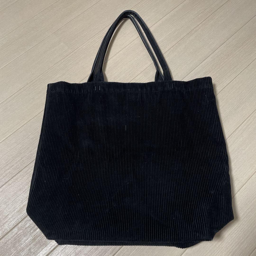 B’z 稲葉浩志　トートバッグセット B'z公式SNS、ついに”フランスパン”を用いてツアーグッズを