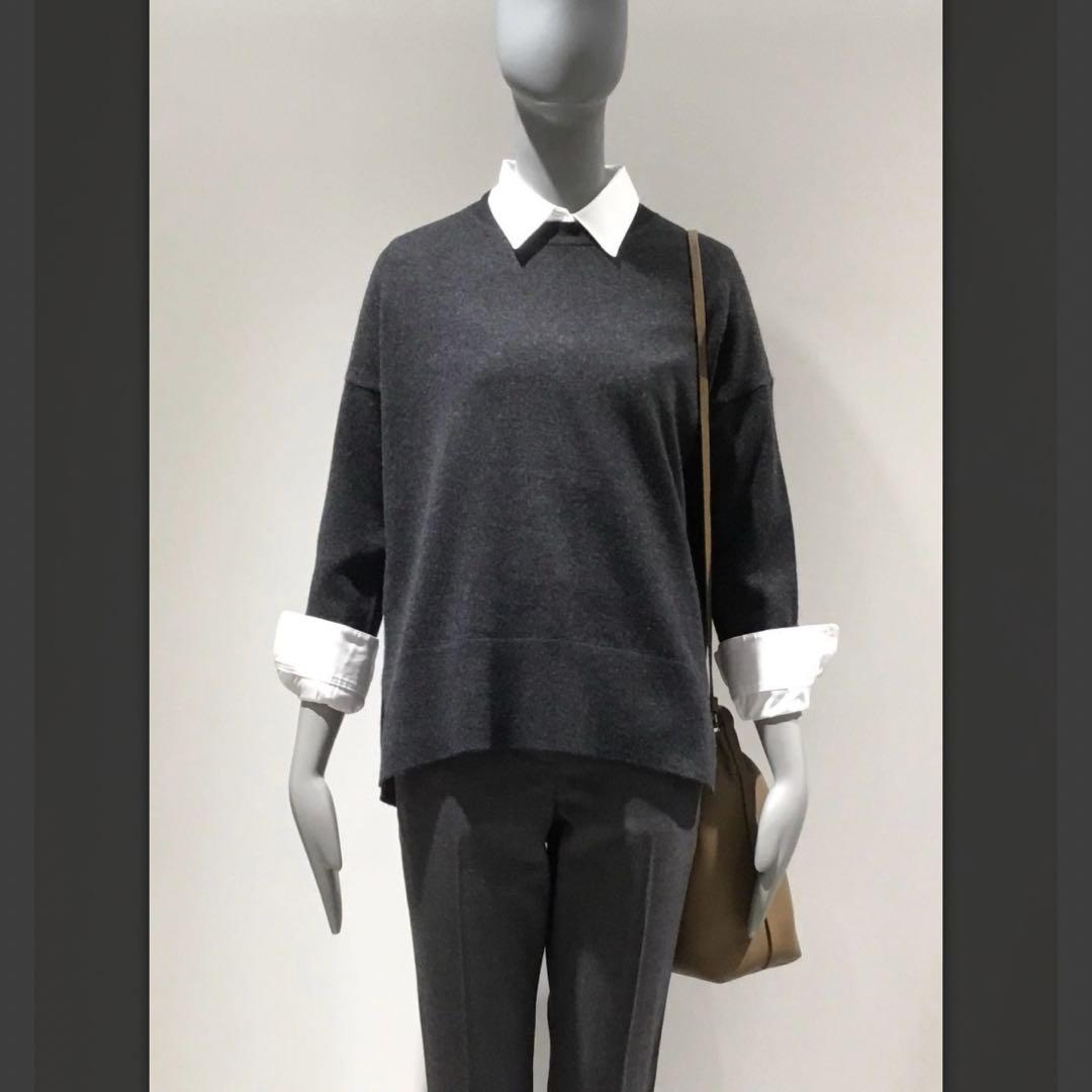 美品✨セオリー　カシミヤ 100% クルーネックニット　薄手　オフ白　スリット