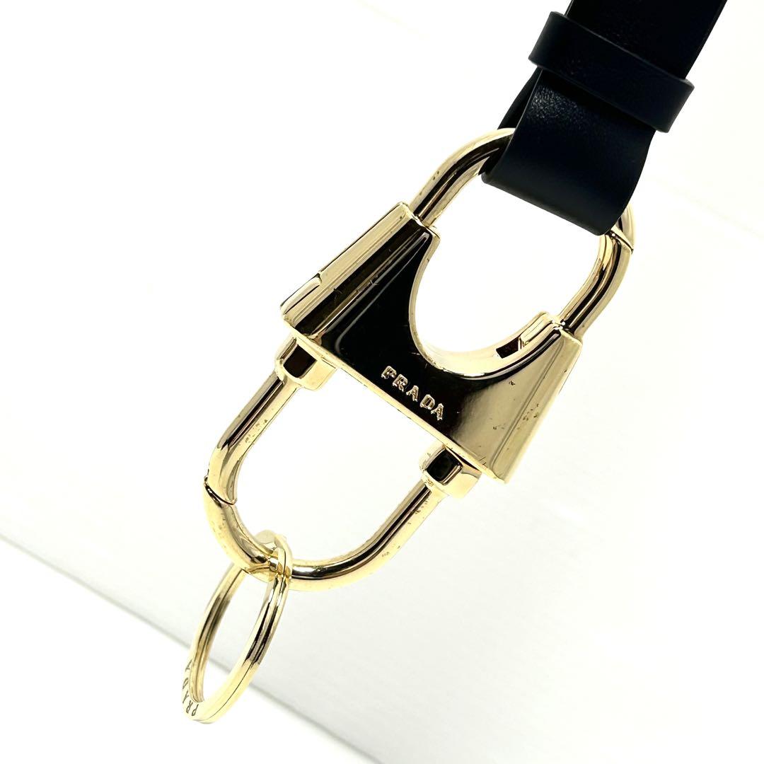PRADA プラダ ネックホルダー キーリング レザー ロゴ カラビナ 未使用
