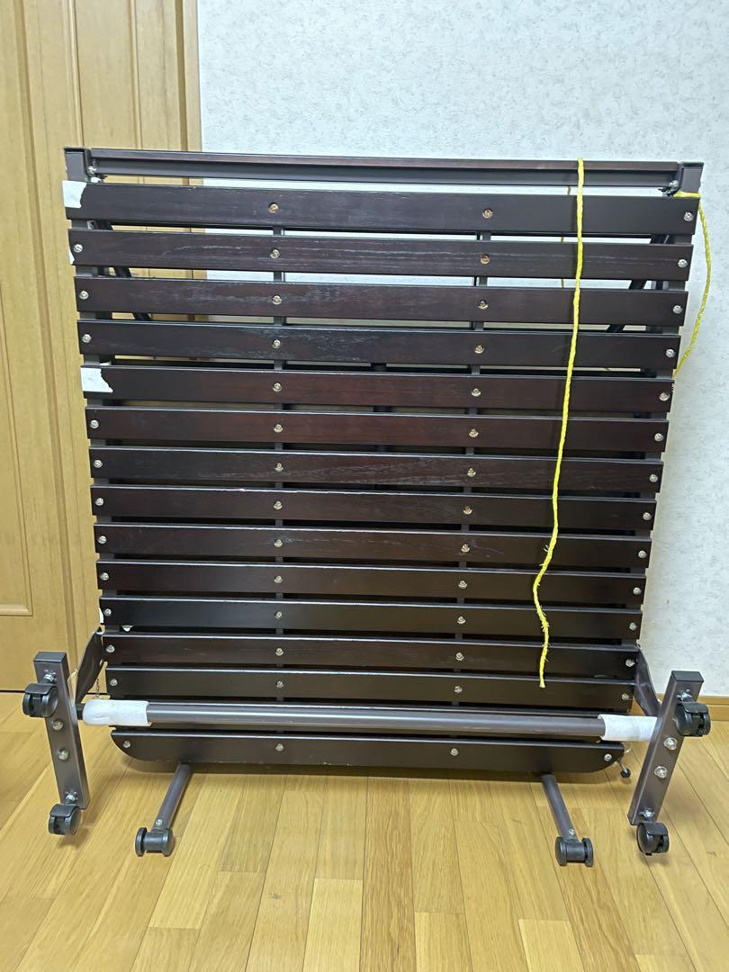 ニトリ　すのこ　折りたたみベッド シングルサイズ　キャスター付