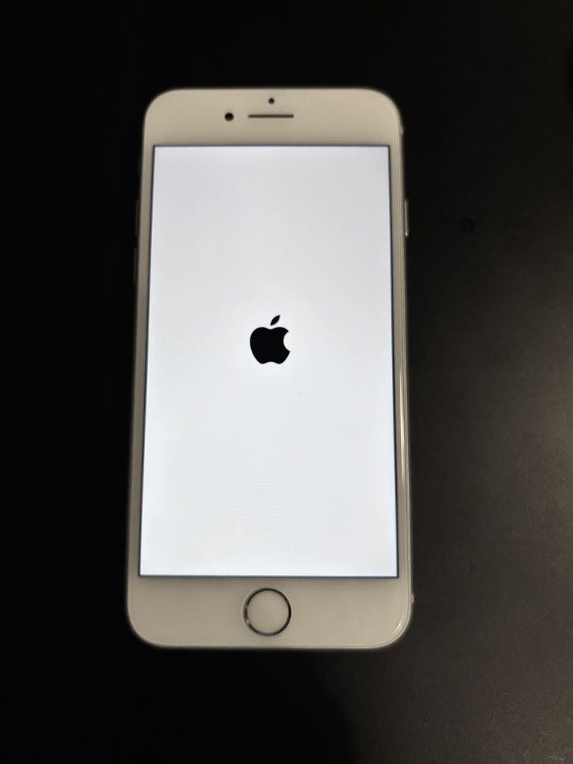 iPhone8 シルバー 64GB