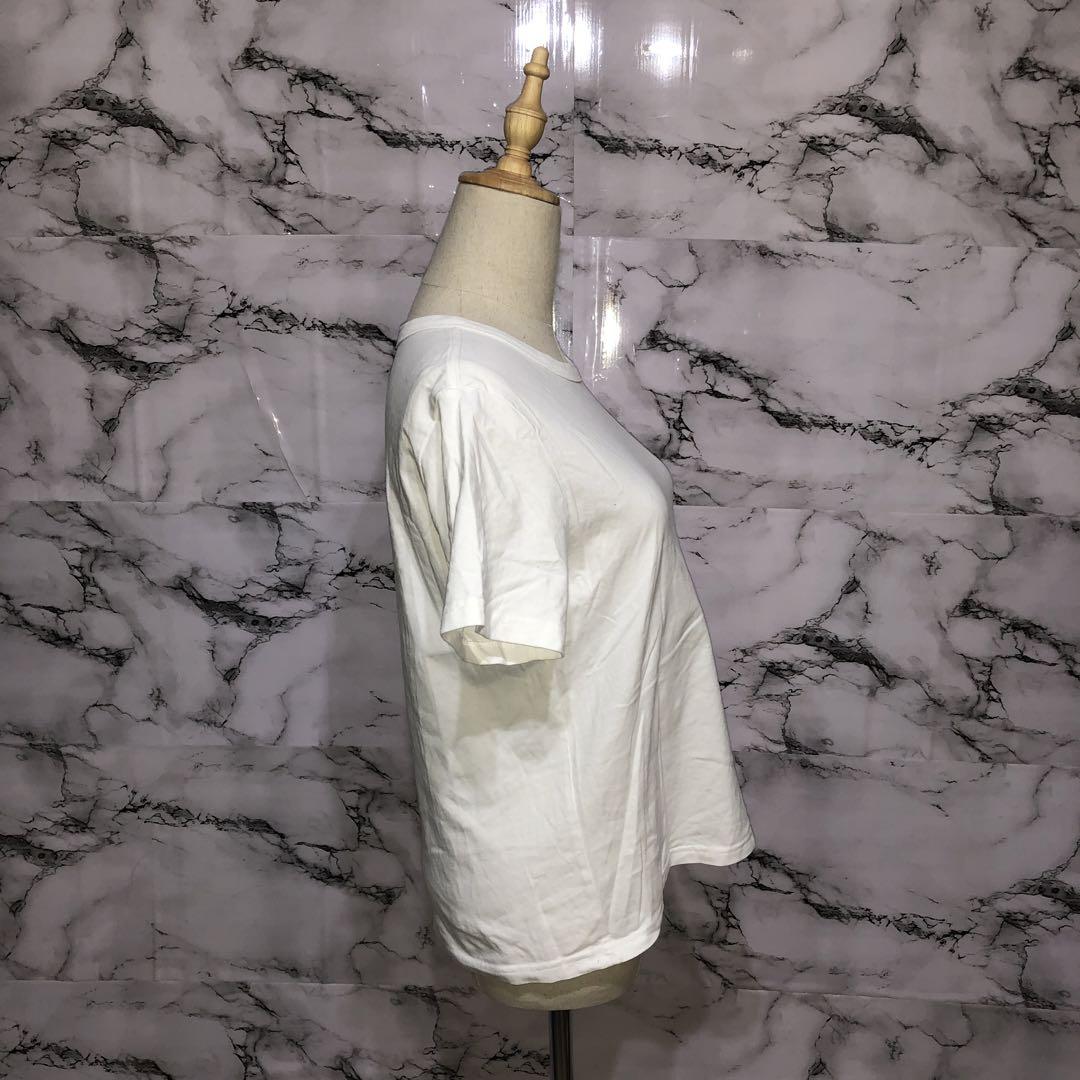 ジーユー　半袖Tシャツ　【M】　白　シンプル　定番　カットソー　レディース