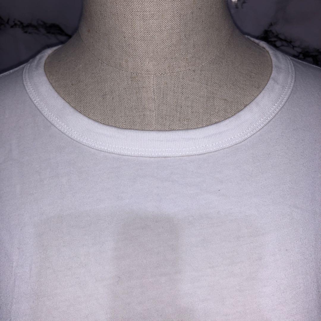ジーユー　半袖Tシャツ　【M】　白　シンプル　定番　カットソー　レディース