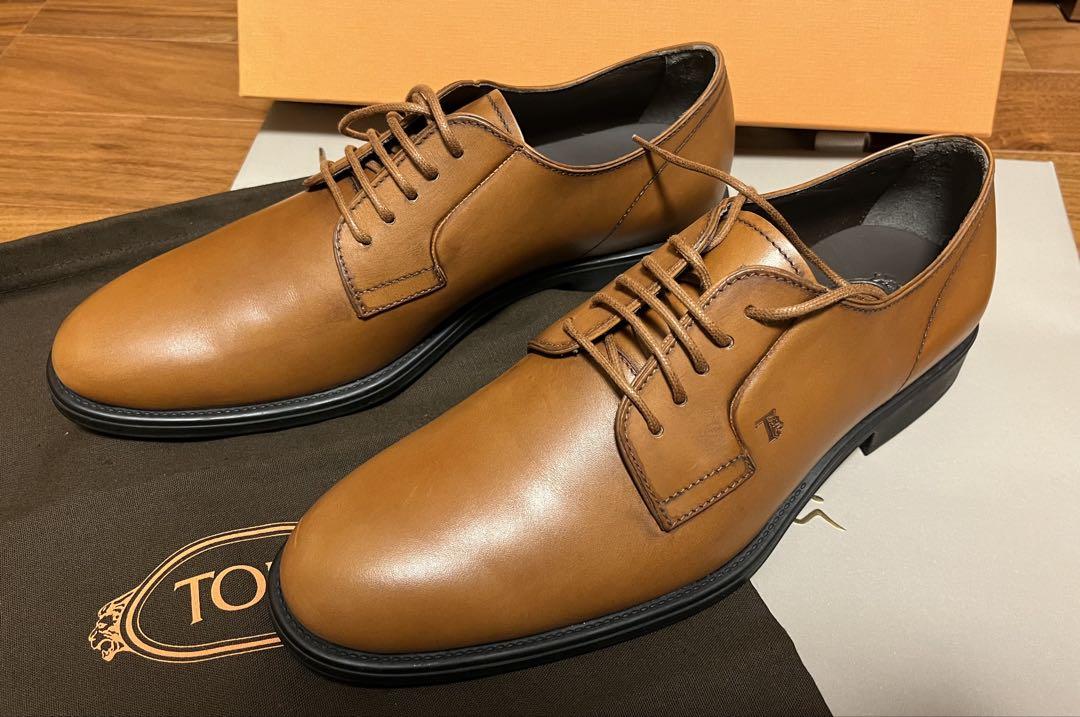 【約９万・新品】Tod's トッズ　革靴　茶