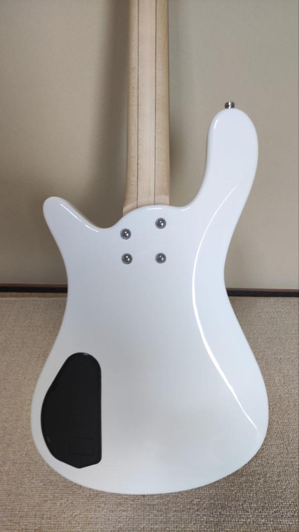 ベース Warwick Rock Bass Streamer LX4