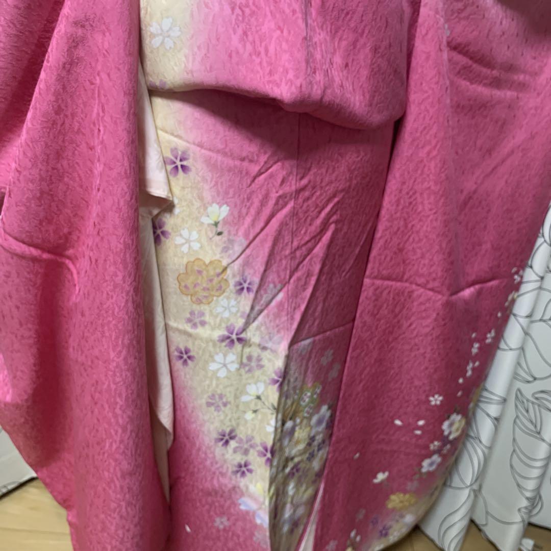 京友禅　ピンク 花柄 振袖 着物　目立った汚れなし