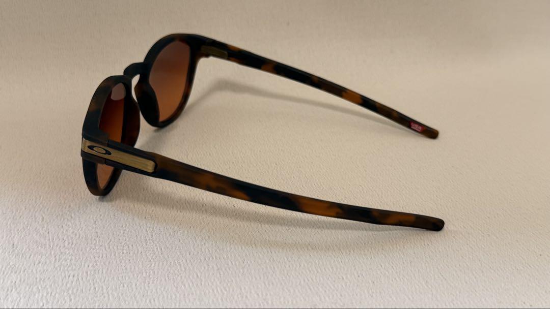 【期間限定】OAKLEY（オークリー）サングラス／ブラウンレンズ フルセット付属