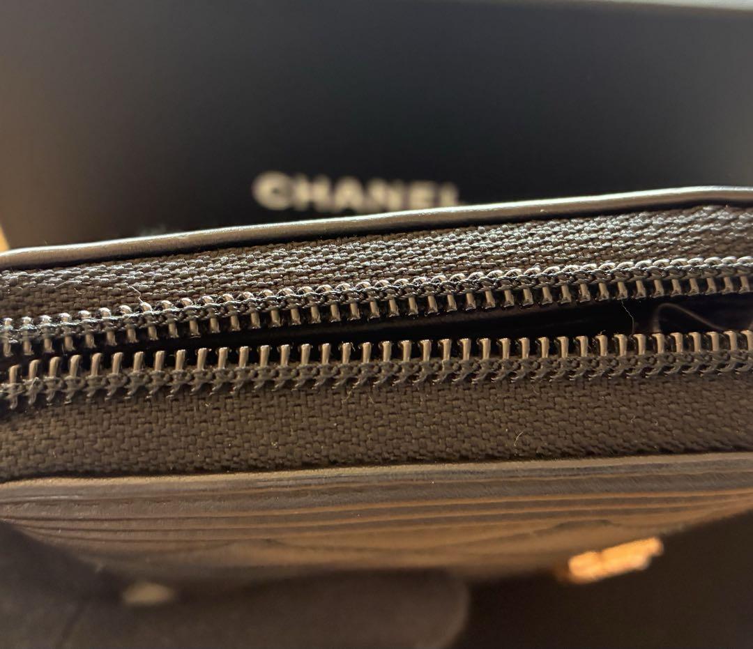 超美品 CHANEL ボーイシャネル ラムスキン ラウンドファスナー