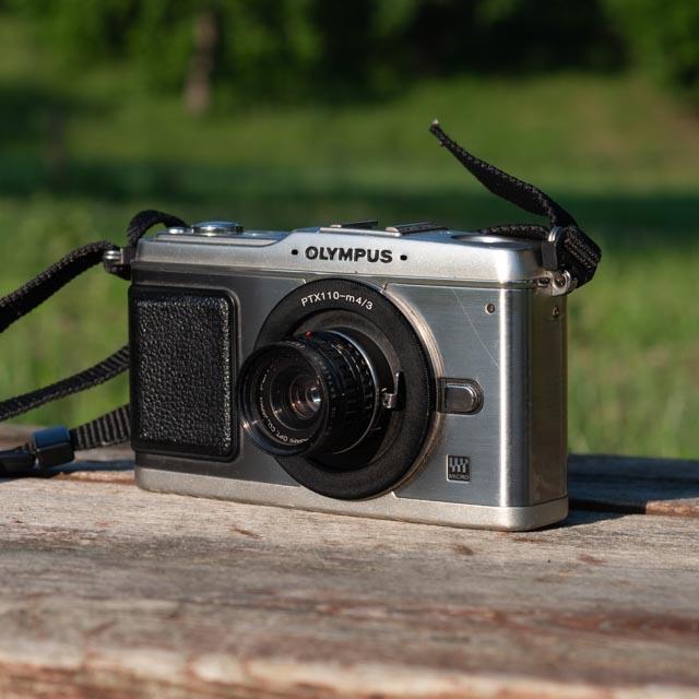 【写ルンです感覚のコンデジ】OLYMPUS PEN E-P1 24mm