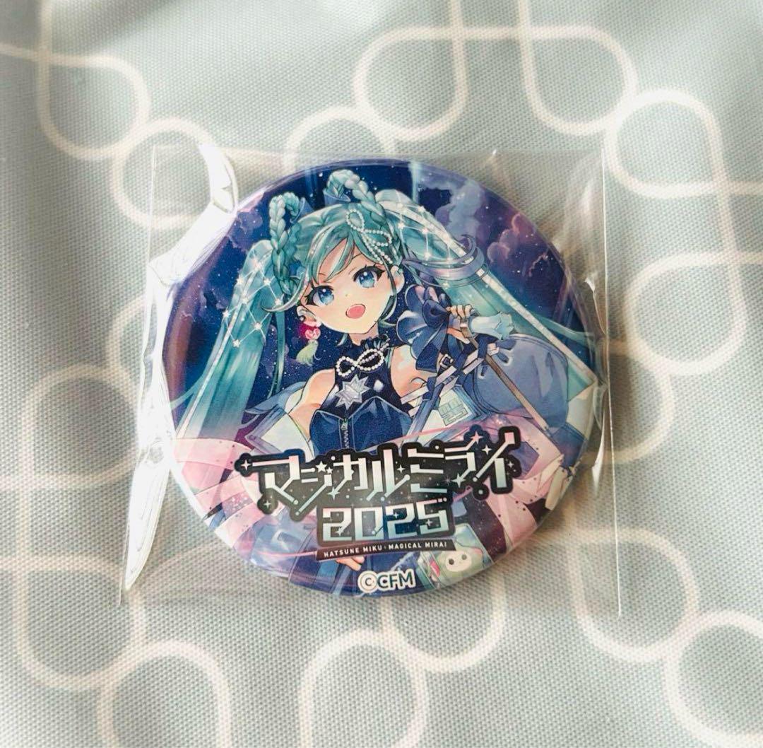 マジミラ 2025 初音ミク KEI 缶バッジ ③ - メルカリ