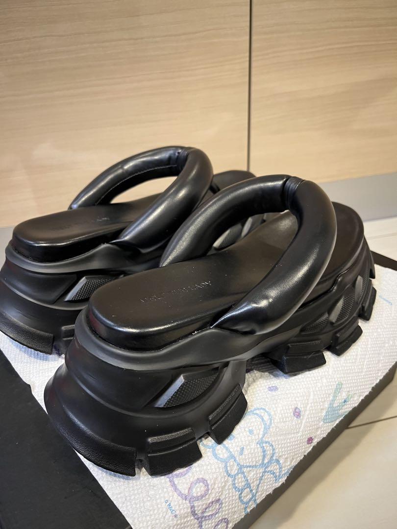 半額 50％OFFの通販 upper volume lady the melt sandal 靴 Black 靴