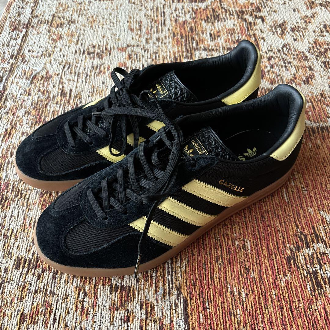 アディダス gazelle ガゼル