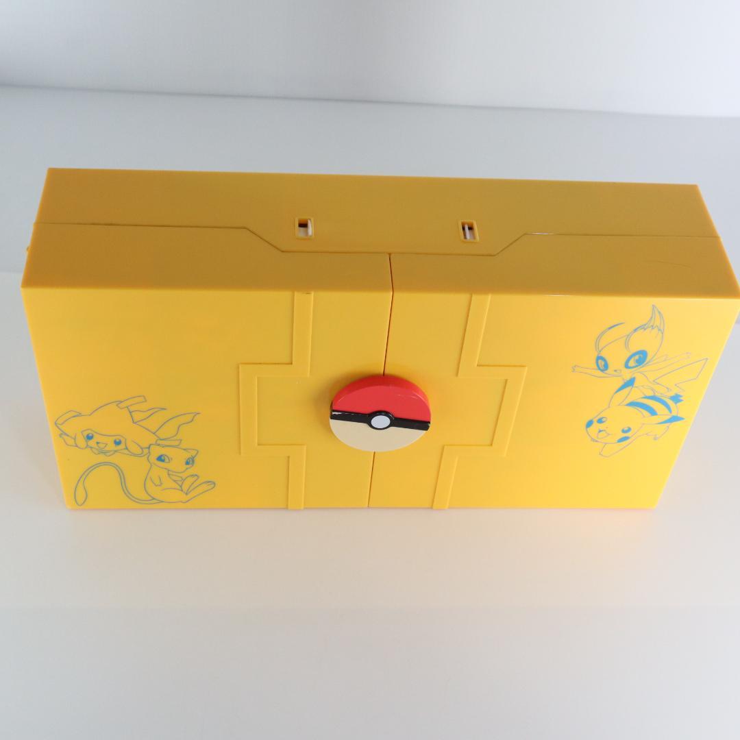 ポケモン モンコレ　コレクションケース 2004 現状品 取って部分が破損
