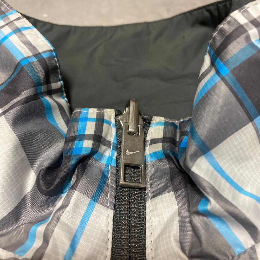 ナイキ　ナイロンジャケット　リバーシブル