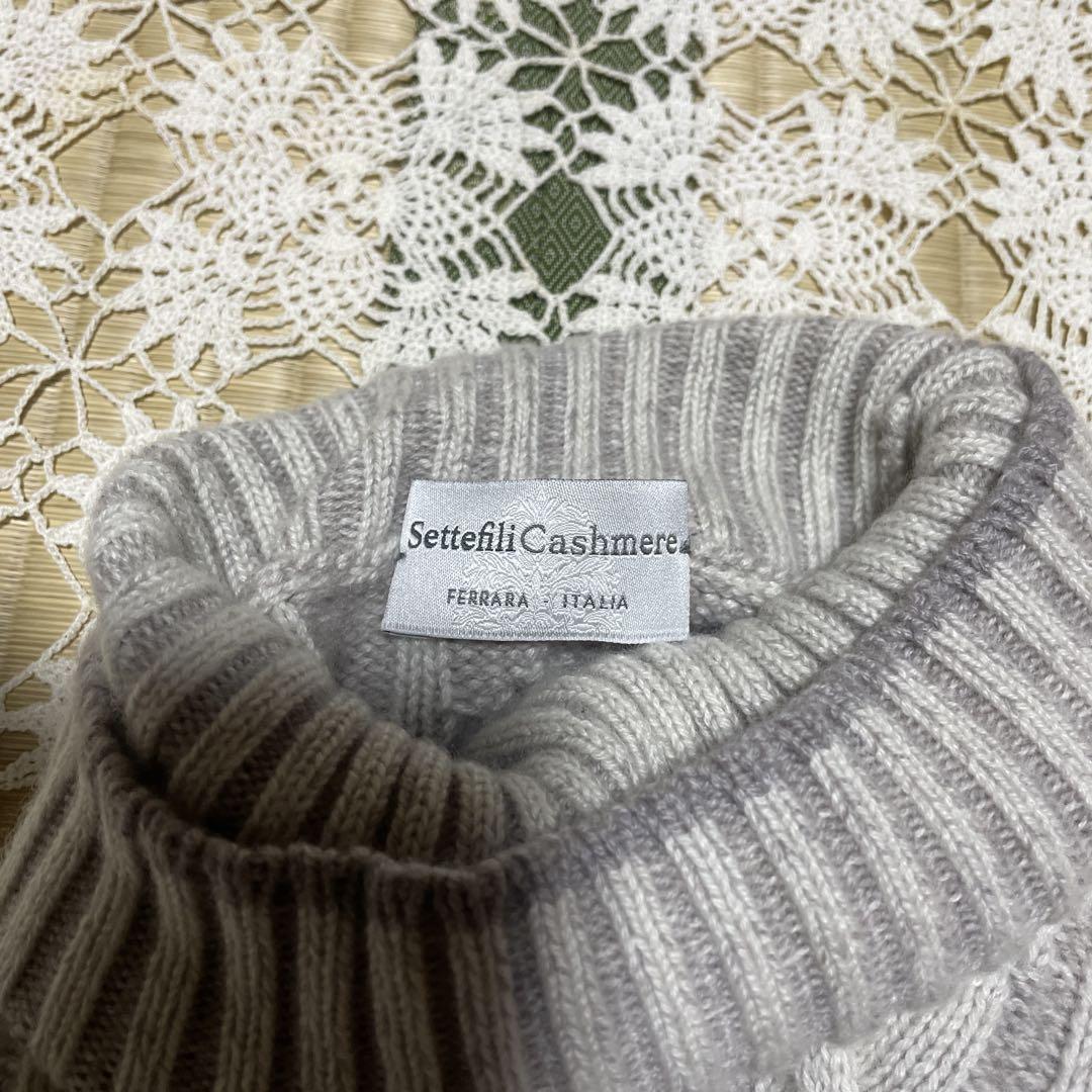 Cashmere タートルネック