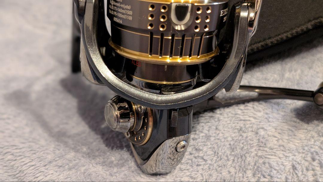 【爆買い！】 美品 2505F イグジスト 15 DAIWA バス メルカリ - シーバス リール