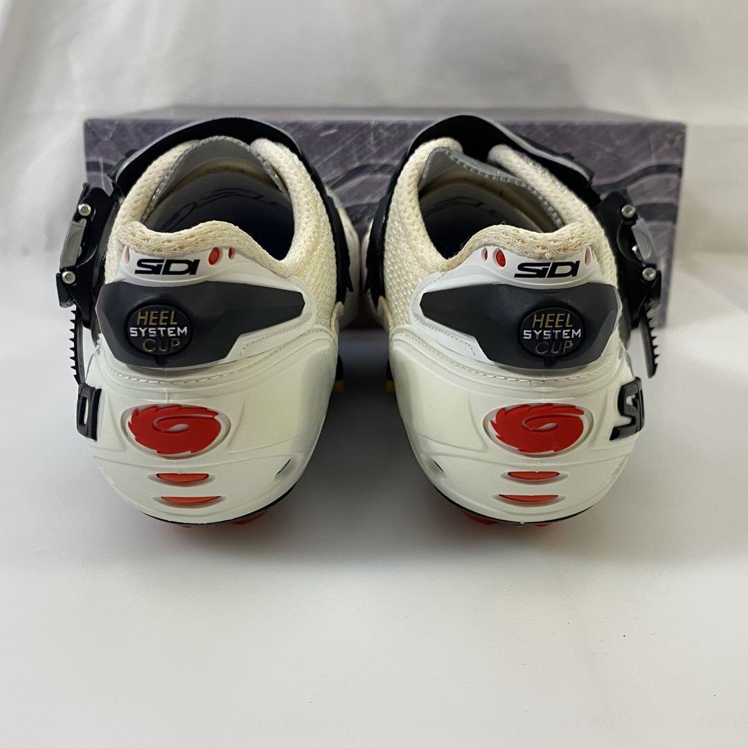 最も  SIDI ◎未使用品 シディ 40.5（約25cm） カーボン ジーニアス6.6 ウェア
