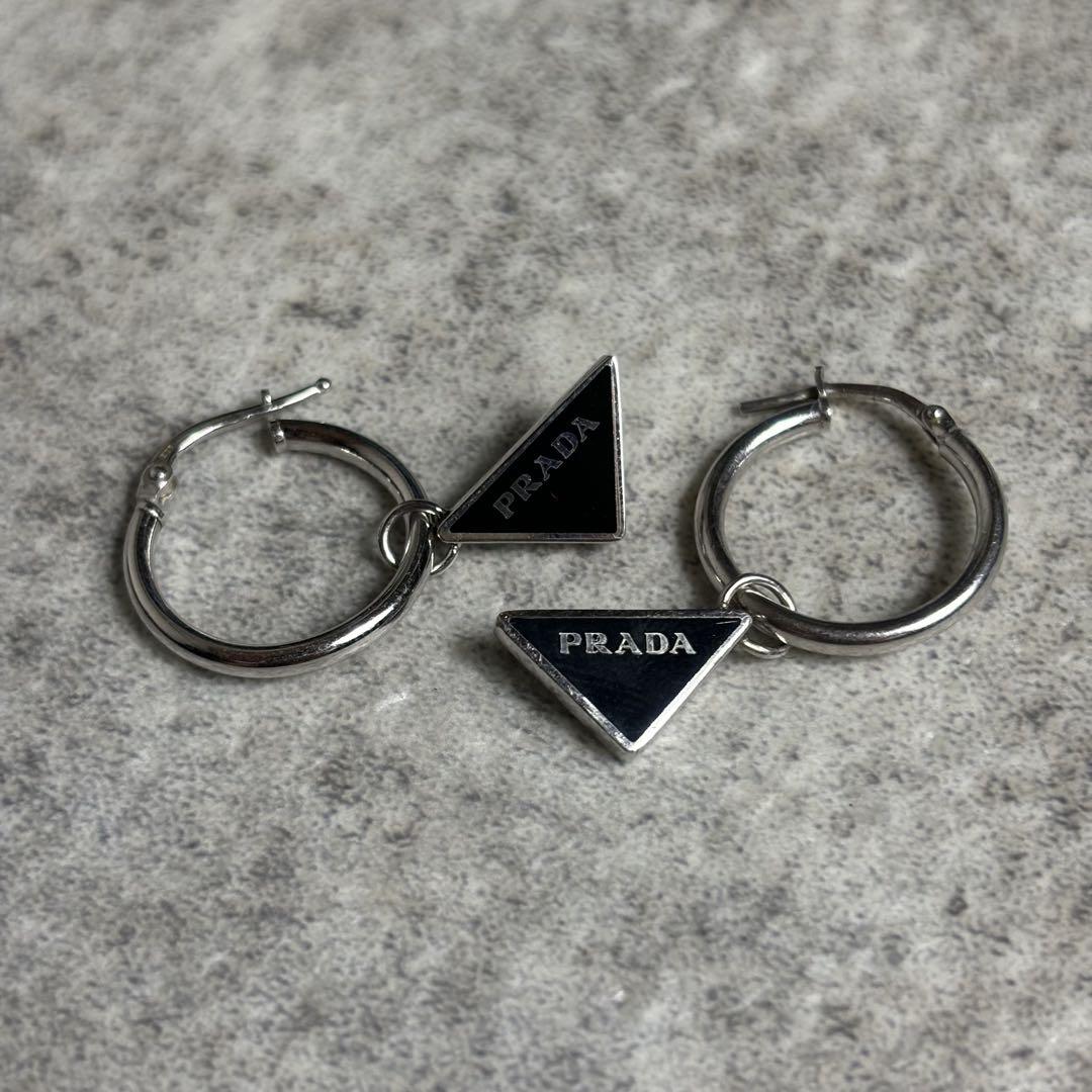 PRADA HOOP PIERCE LOGO PLATE silver925