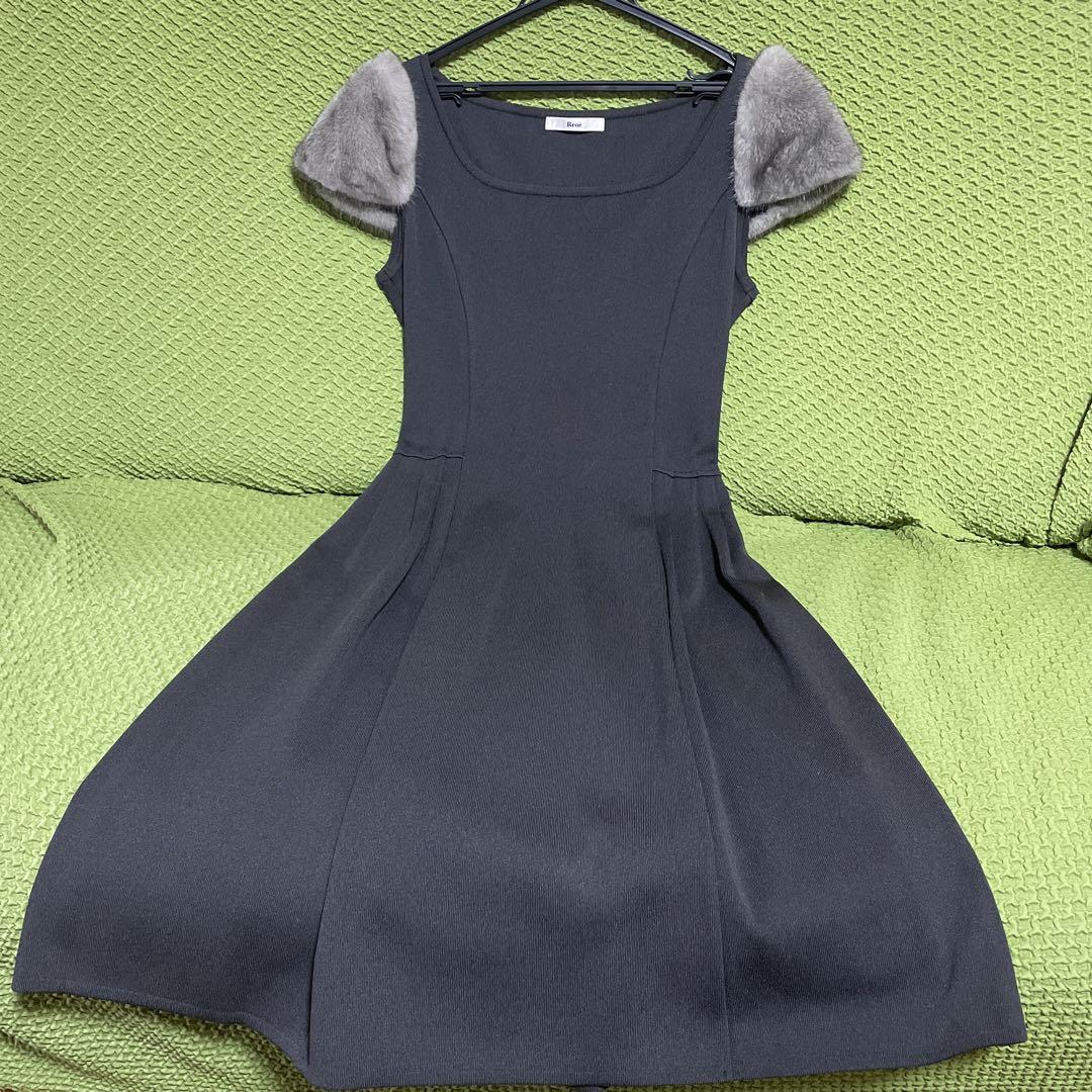 ❤︎美品‼︎ Rene ミンク袖ワンピース♪肩のファーボタン式で簡単に取り外し可能♪