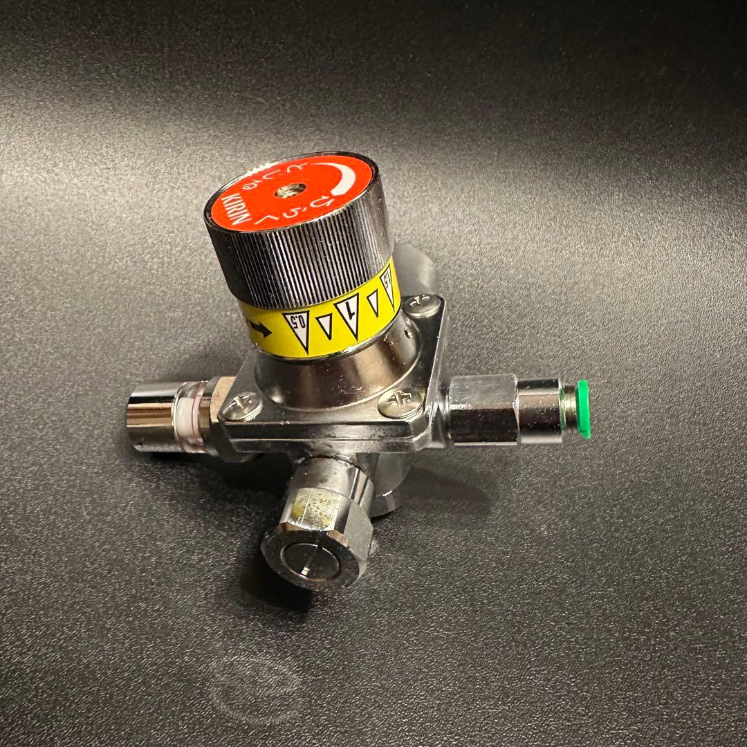 ビールサーバー用 減圧弁 ガスレギュレータ キリン 人気モデル 人気急上昇 アフターサポート 配送安心 ビールサーバー用 減圧弁 ガスレギュレータ キリン 人気モデル 人気急上昇 アフターサポート 配送安心