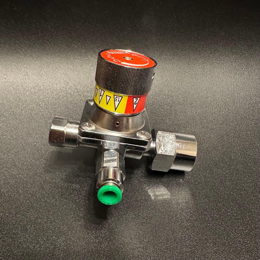 ビールサーバー用 減圧弁 ガスレギュレータ キリン 人気モデル 人気急上昇 アフターサポート 配送安心 ビールサーバー用 減圧弁 ガスレギュレータ キリン 人気モデル 人気急上昇 アフターサポート 配送安心