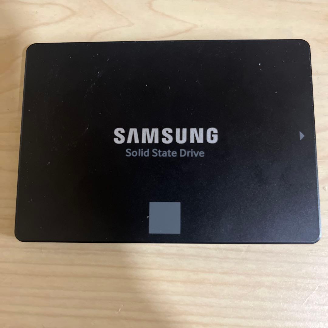 Samsung 870 EVO 500GB 内蔵型SSD 本体　完動品
