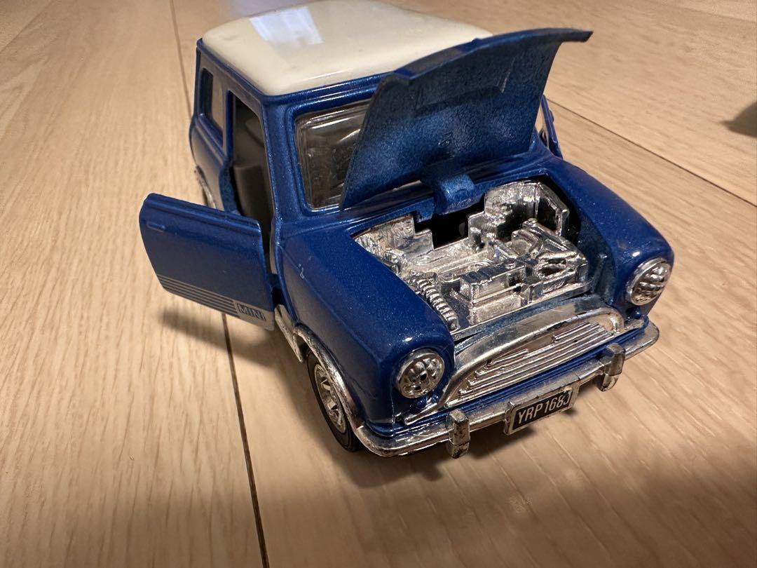 中華のおせち贈り物 5台セット！CLASSICMINIプルバックミニカーブリキレトロ ミニカー