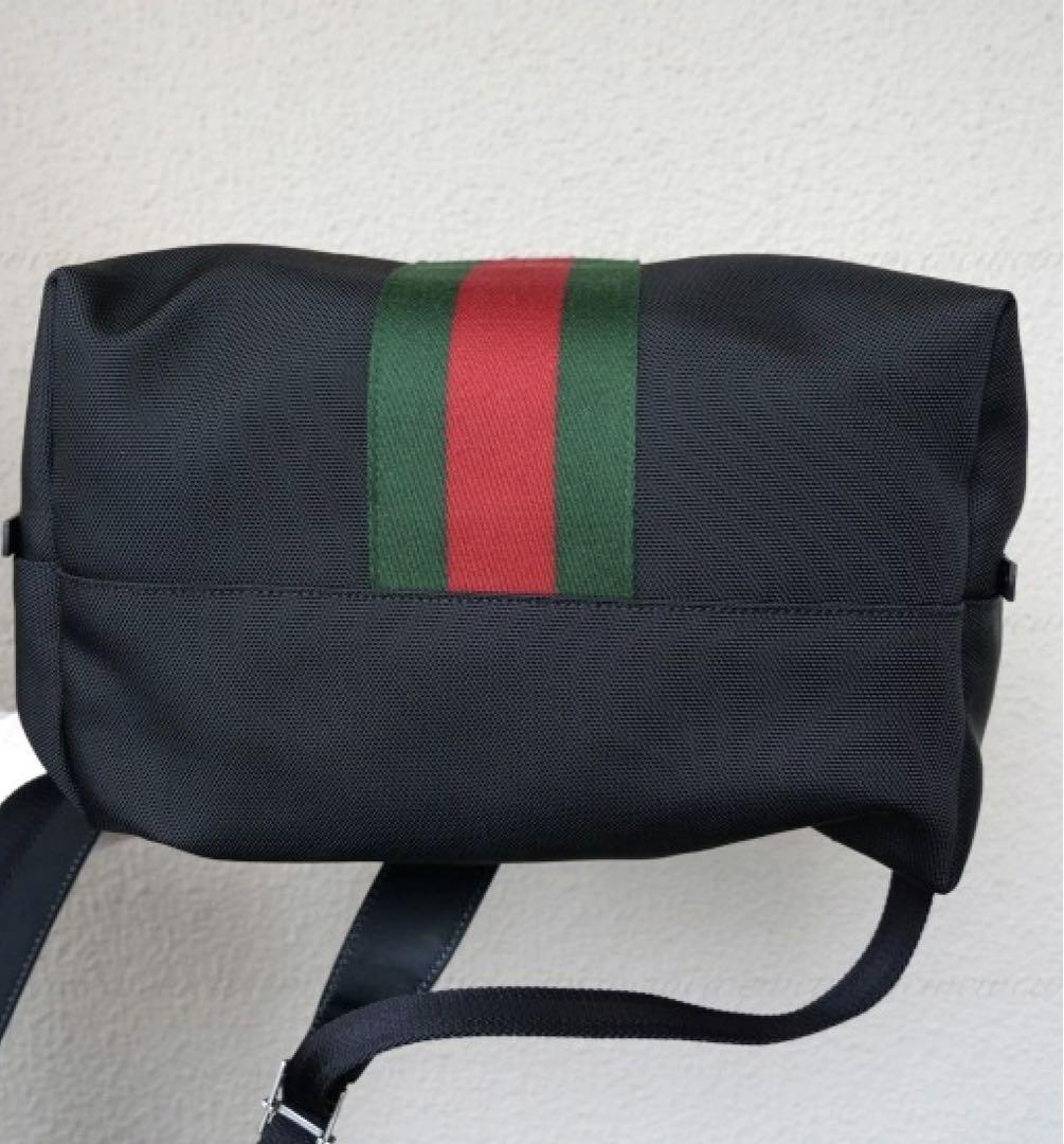 GUCCI ほぼ未使用　ブラックリュック バック