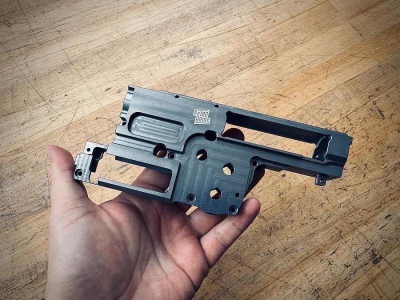 トイガン RETRO ARMS CNC gearbox P90 - QSC