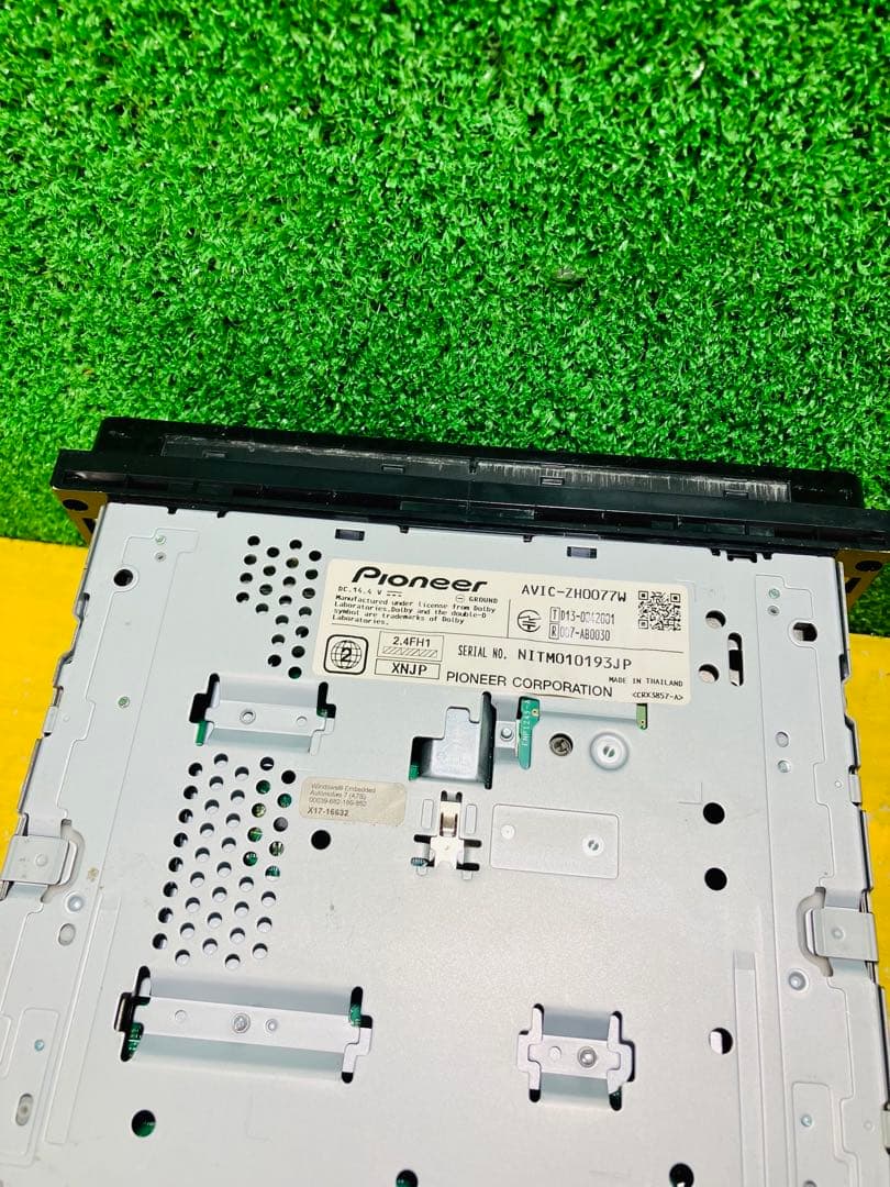 ★中古品★ パイオニア　Bluetooth HDMI avic-zh0077w