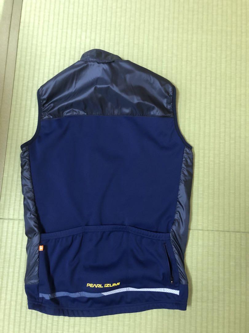 パールイズミ　ベスト　サイズM ブルー